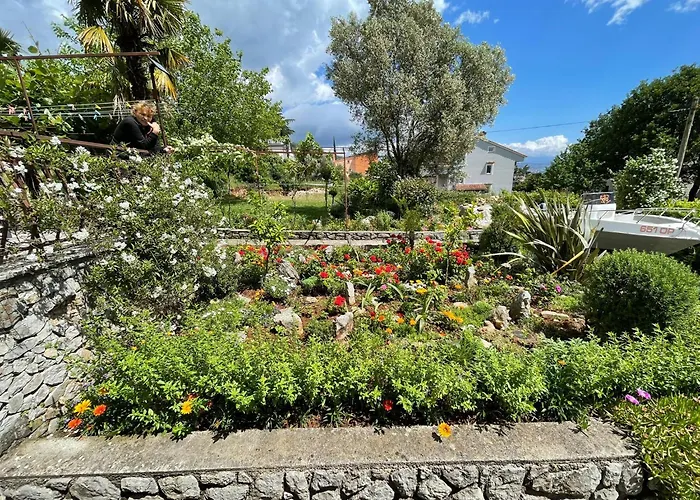 Miro Apartman *